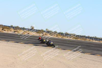 media/Nov-17-2024-CVMA (Sun) [[1fec520723]]/Race 11-Amateur Supersport Open/